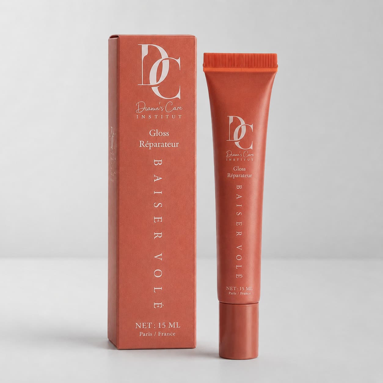 Baiser Volé — Gloss soin réparateur effet lèvres roses